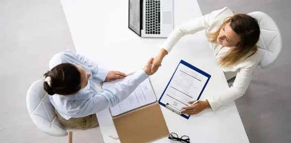 How to Work With Recruiters 2.jpg | Η αναζήτηση εργασίας δεν χρειάζεται να είναι μοναχική διαδρομή